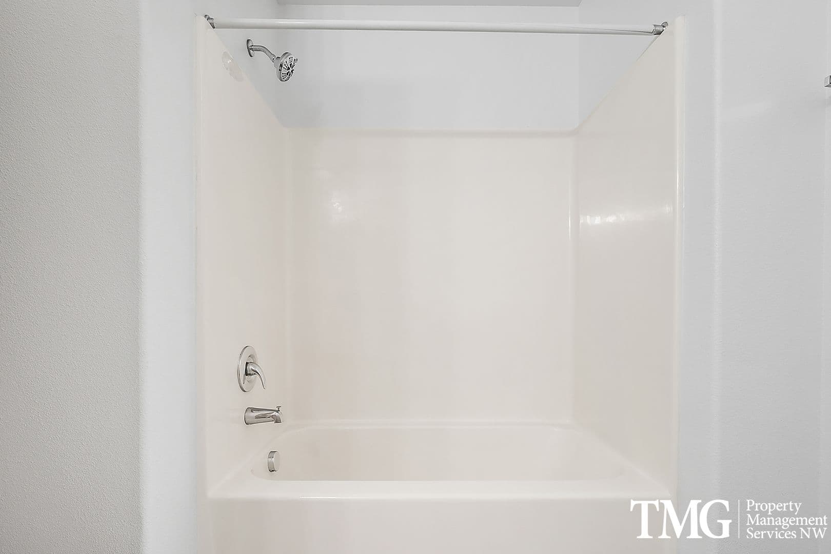 Vancouver Apartment: 13608 NE 72nd St