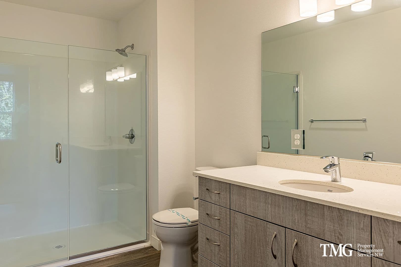 Vancouver Apartment: 13414 NE 23rd Ave
