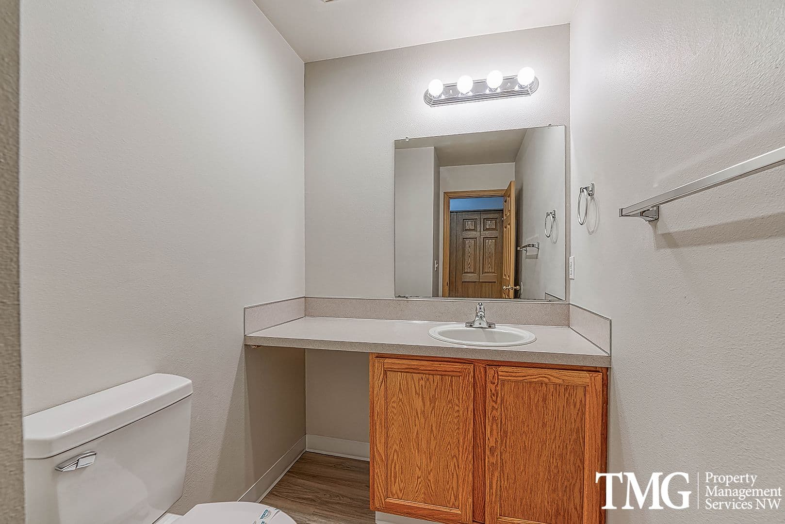 Vancouver Apartment: 3500 NE 50th Ct