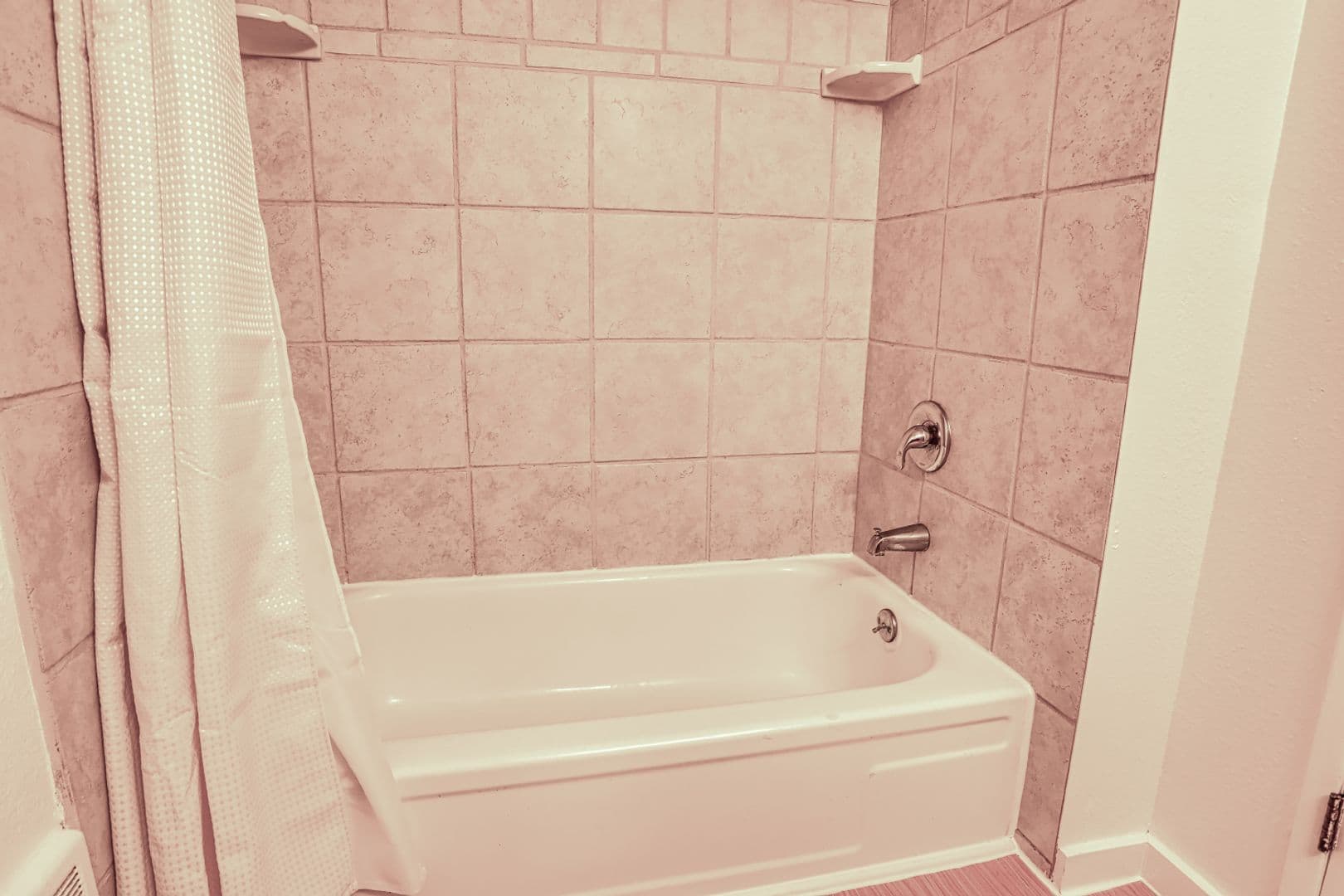Vancouver Apartment: 2104 & 2106 E 6th St.