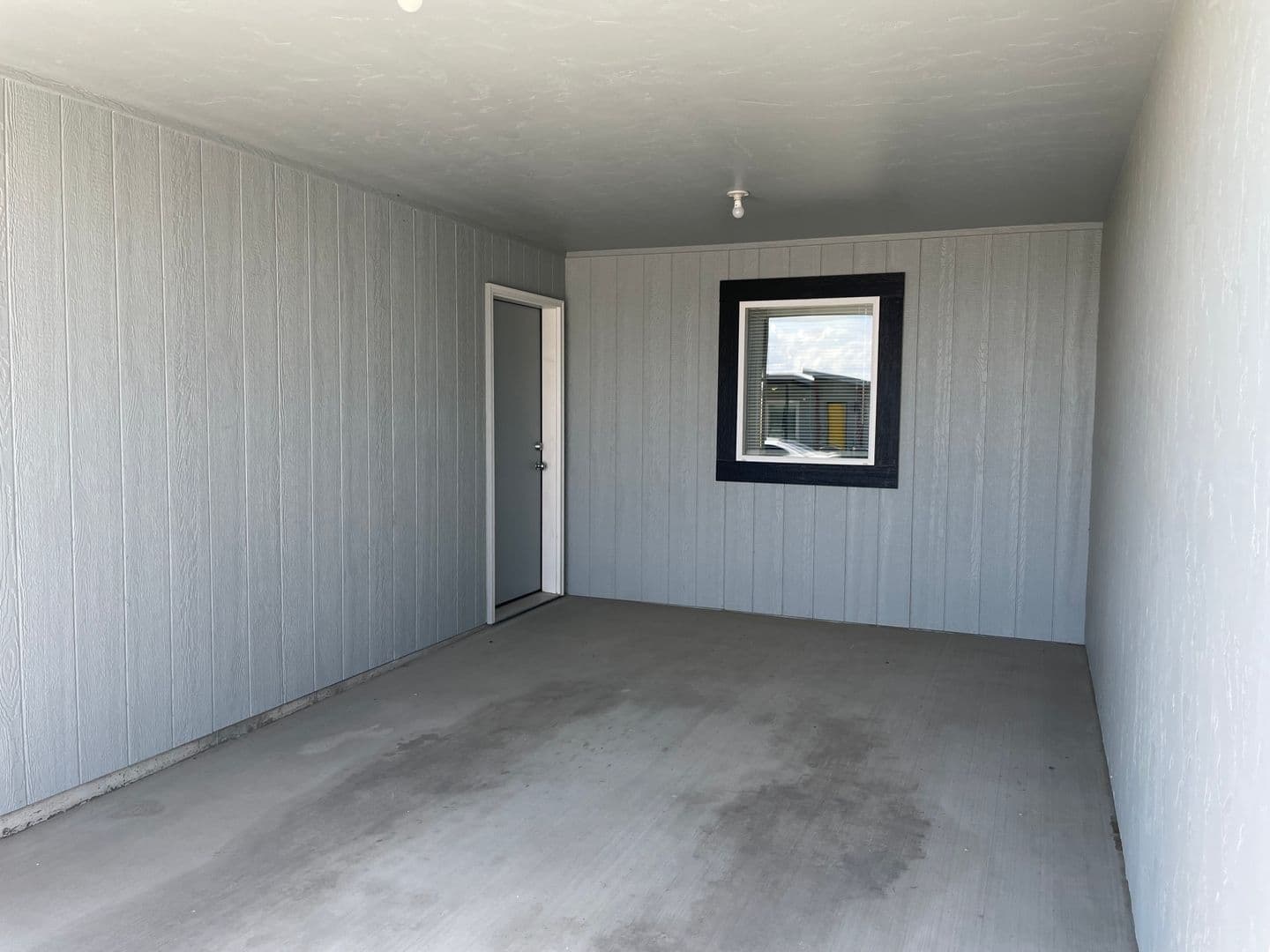 Pasco Townhome: 2507 E Helena Street