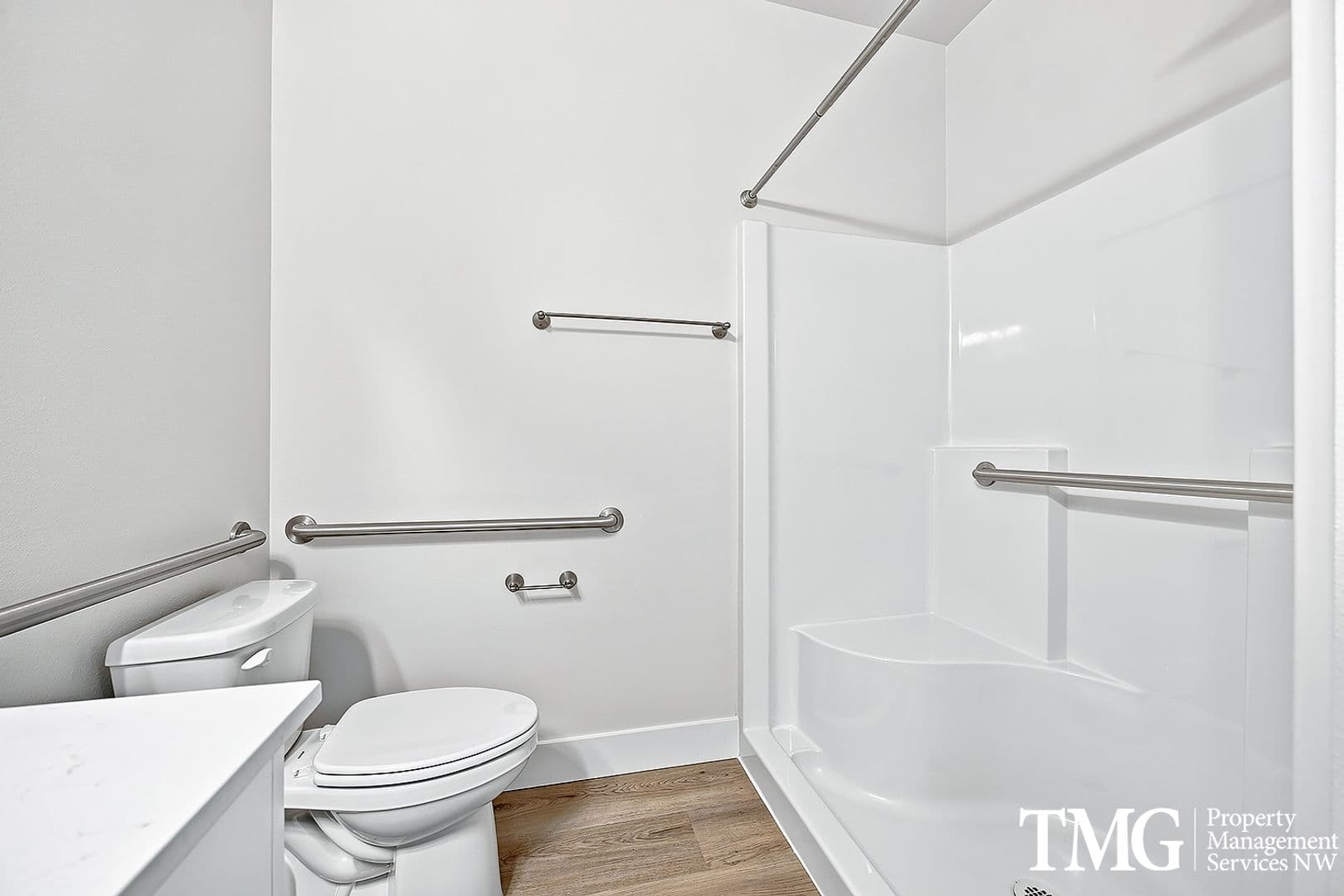 Kennewick Apartment: 7918 W 10th Ave