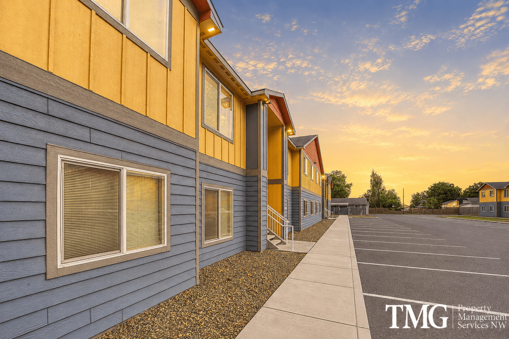 Kennewick Apartment: 1863 & 1917 West 19th Avenue