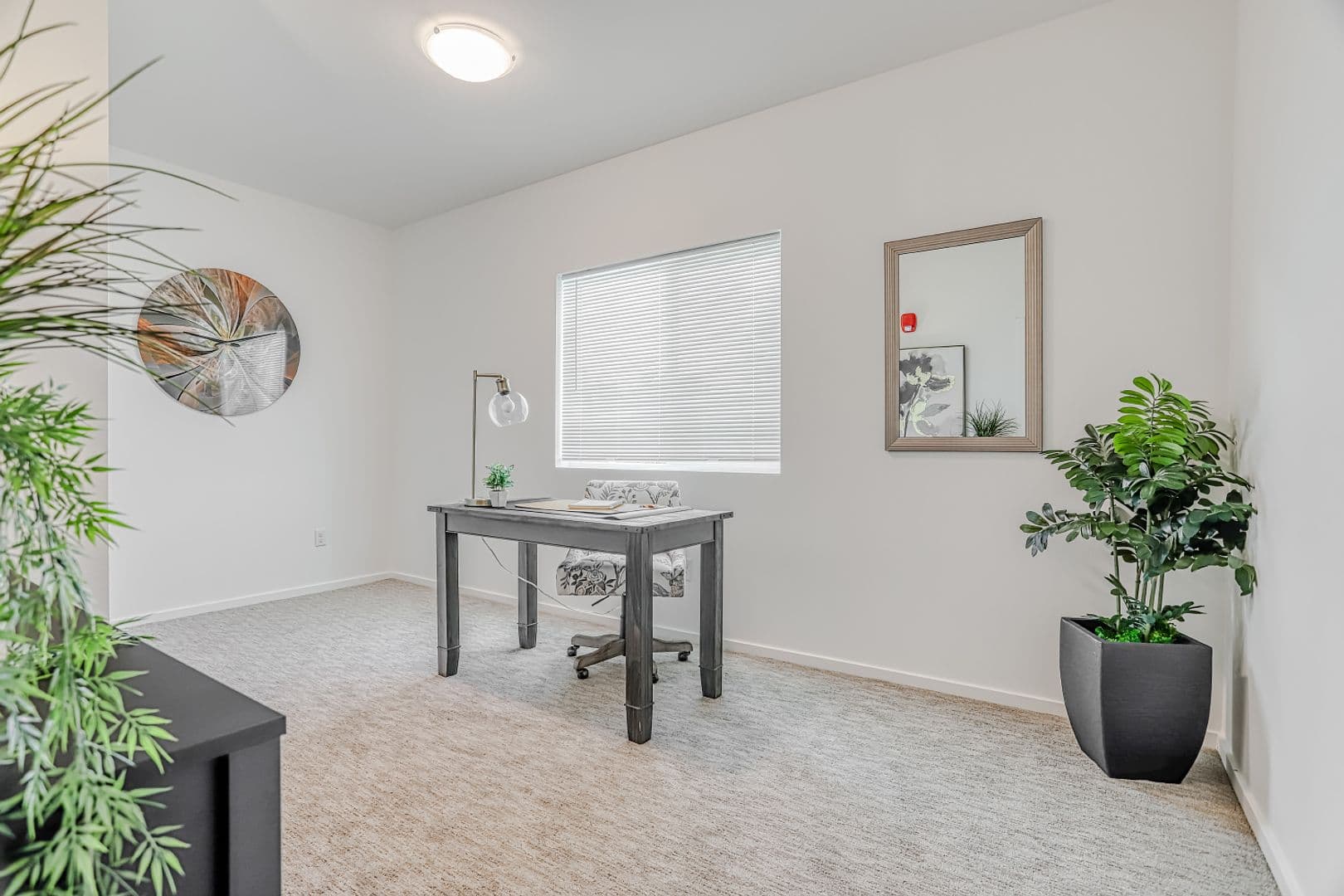 Kennewick Apartment: 2652 W 15th Ave