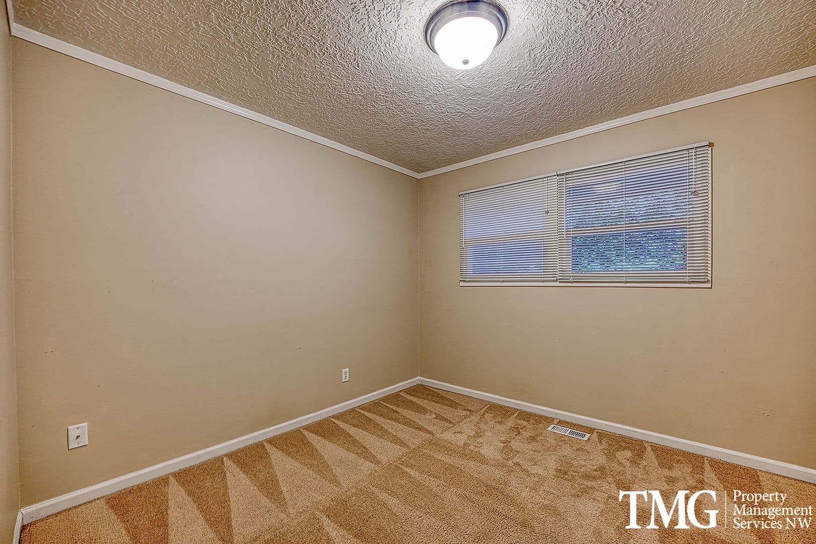 Camas House: 2832 E. 1st Avenue