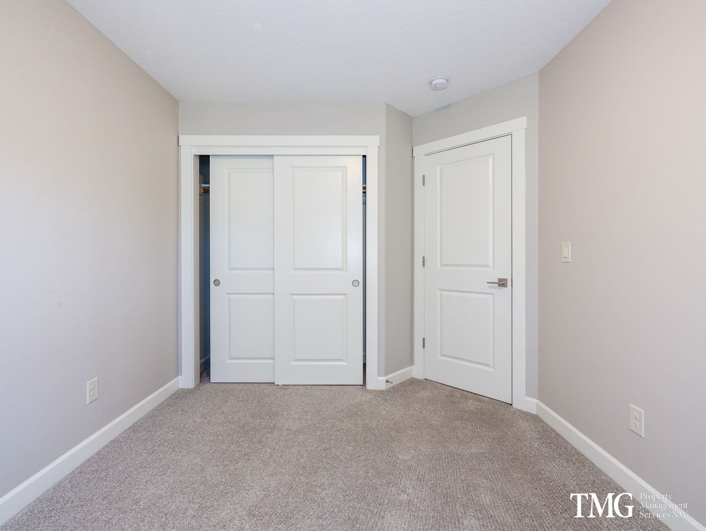 Vancouver House: 5605 NE 58th Way
