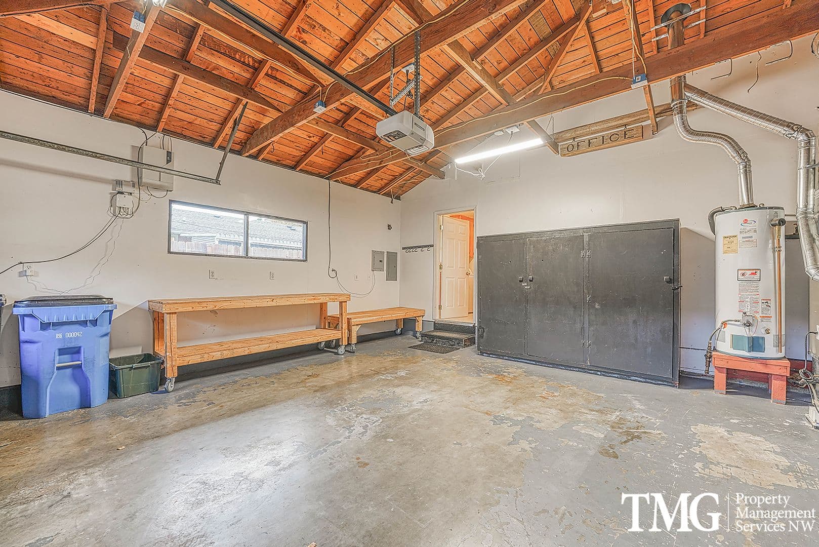 Camas House: 2832 E. 1st Avenue