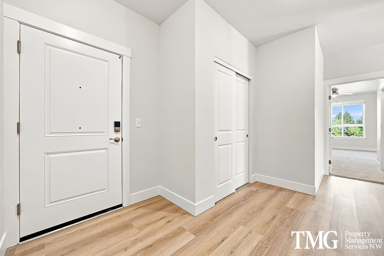 Kennewick Apartment: 7918 W 10th Ave