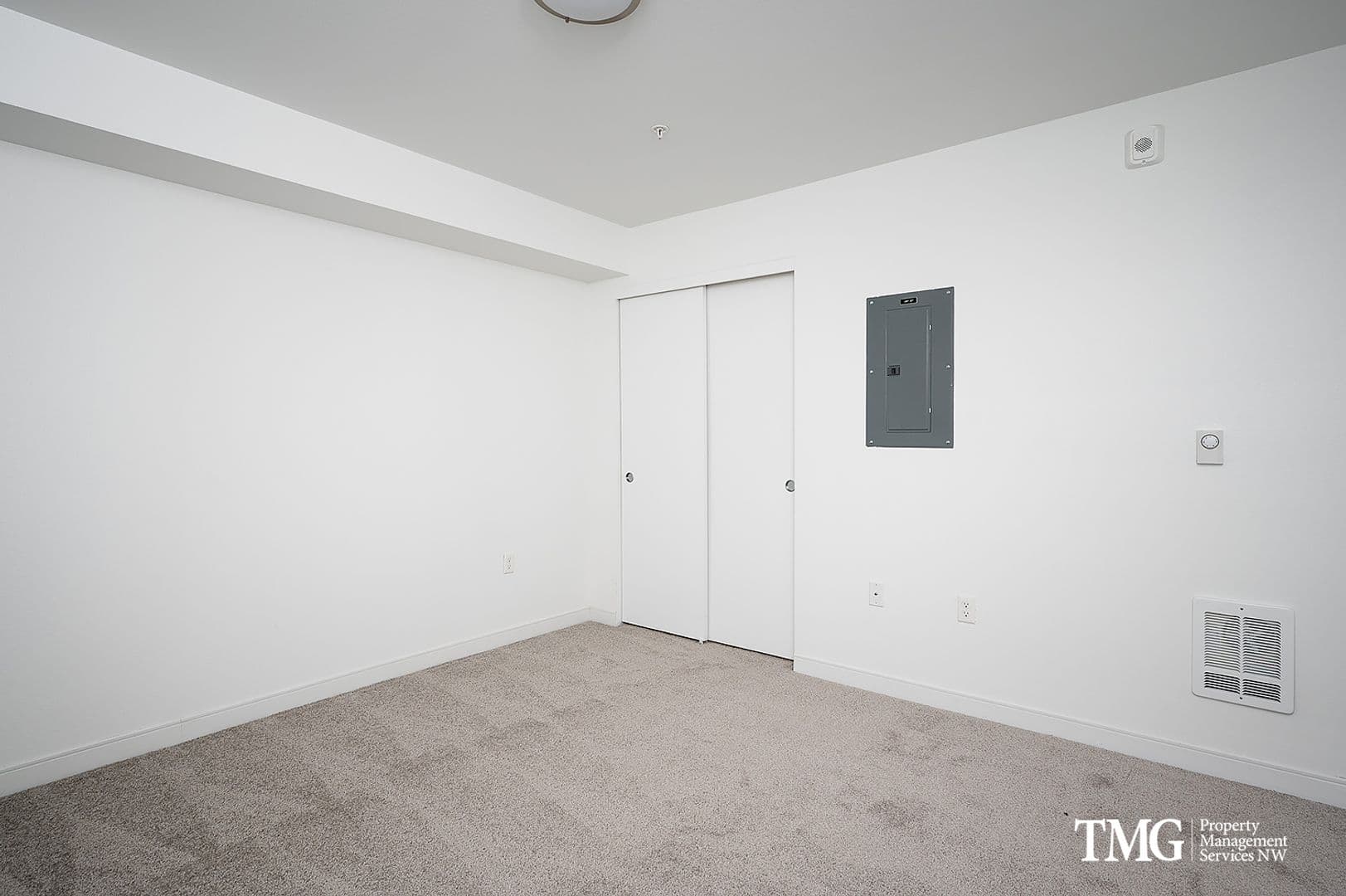 Vancouver Apartment: 13414 NE 23rd Ave