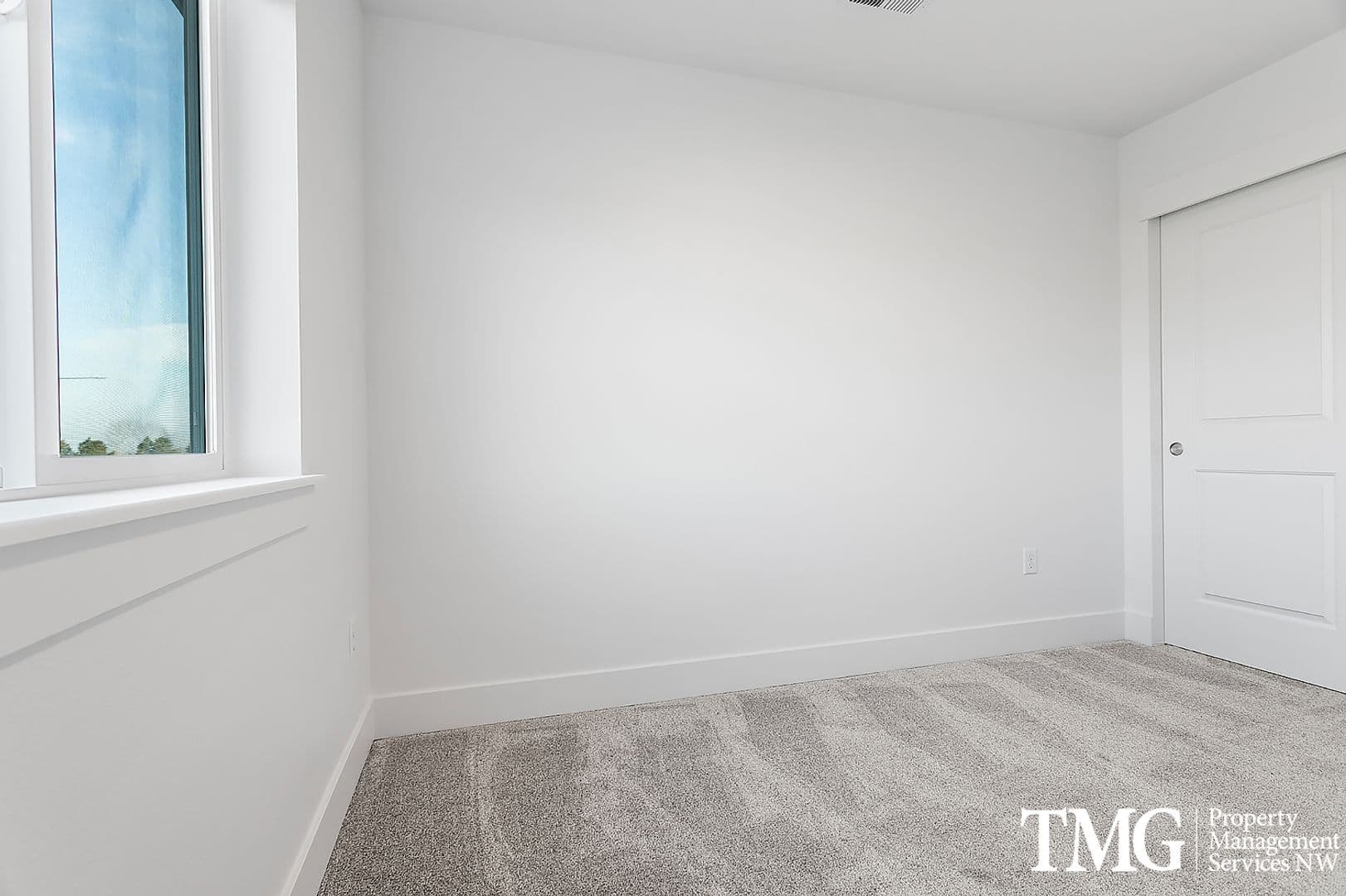 West Richland Townhome: 977 Creer Way - A-103