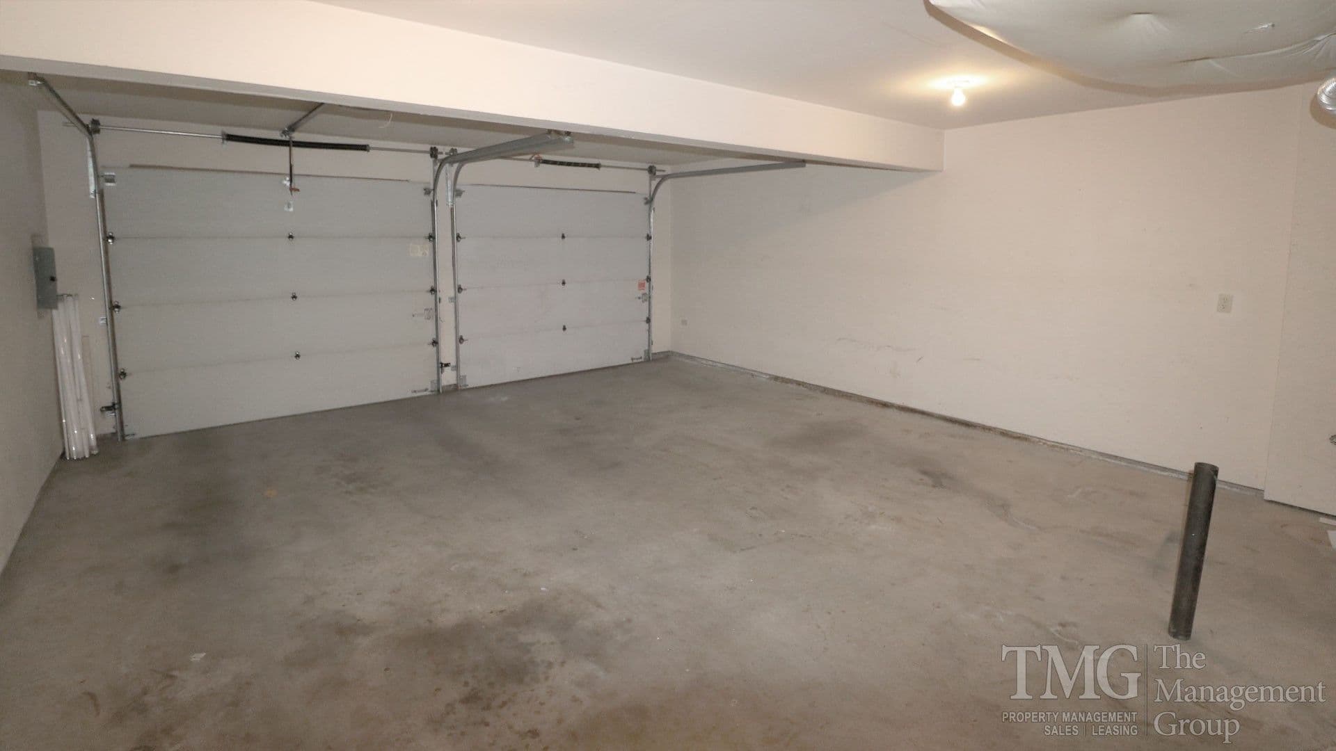Vancouver Apartment: 12200 SE 7th St. #A, #B