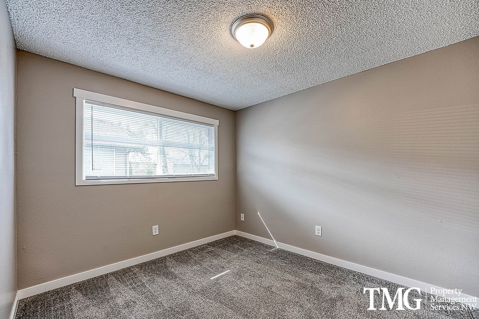 Vancouver Apartment: 11114 NE 48th Circle - B