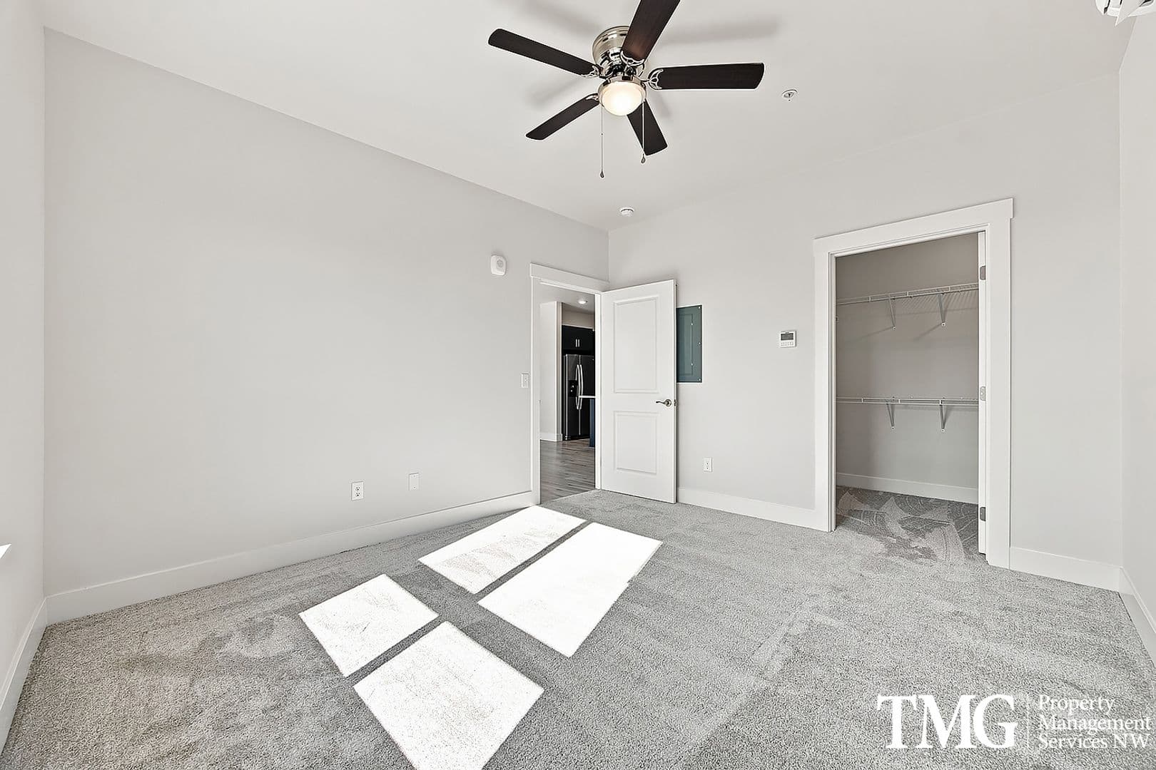 Kennewick Apartment: 7918 W 10th Ave