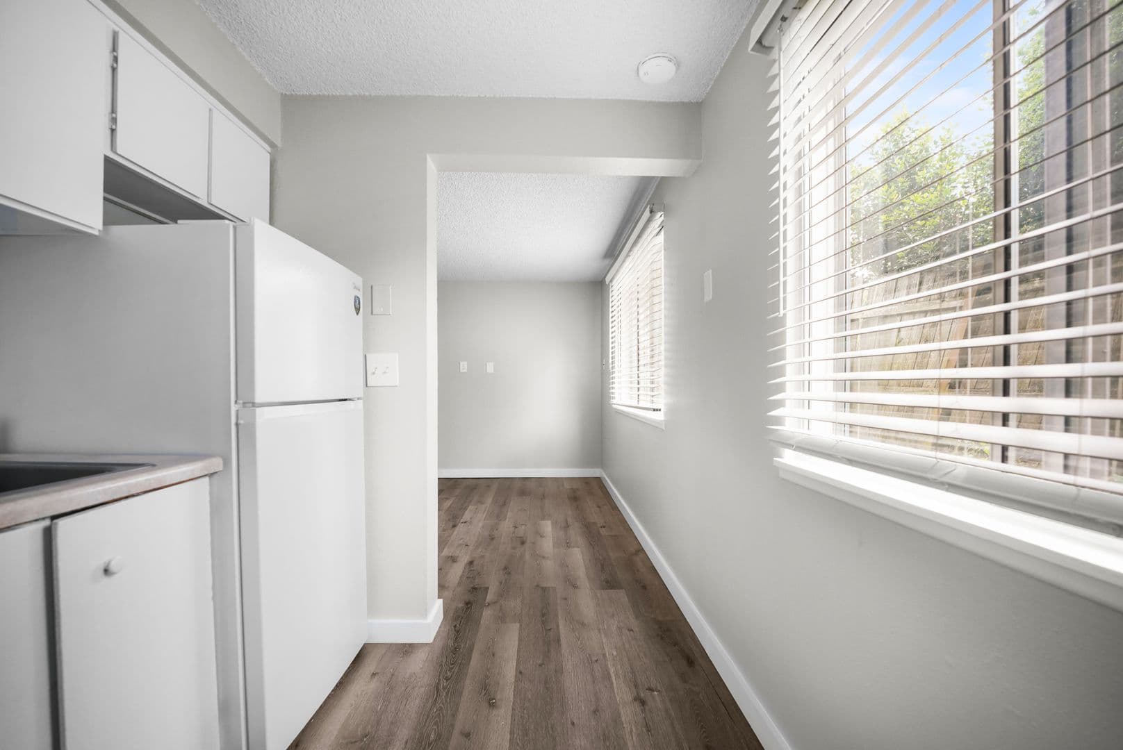 Vancouver Apartment: 2008 - 2010 E Fourth Plain Blvd