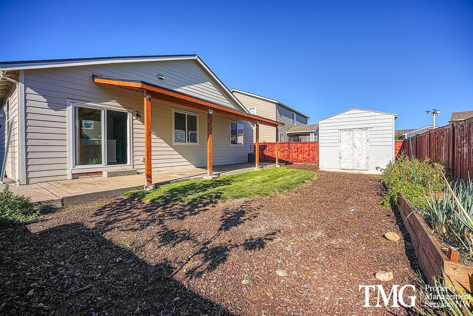 Vancouver House: 9203 NE 165th Avenue
