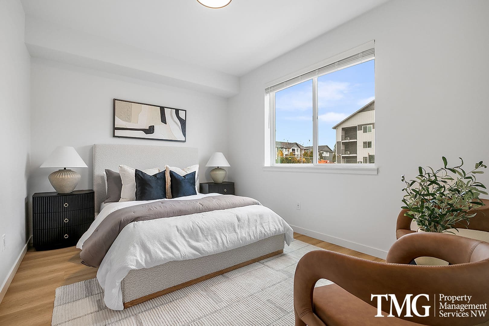 Vancouver Apartment: 12616 NE 116th Way