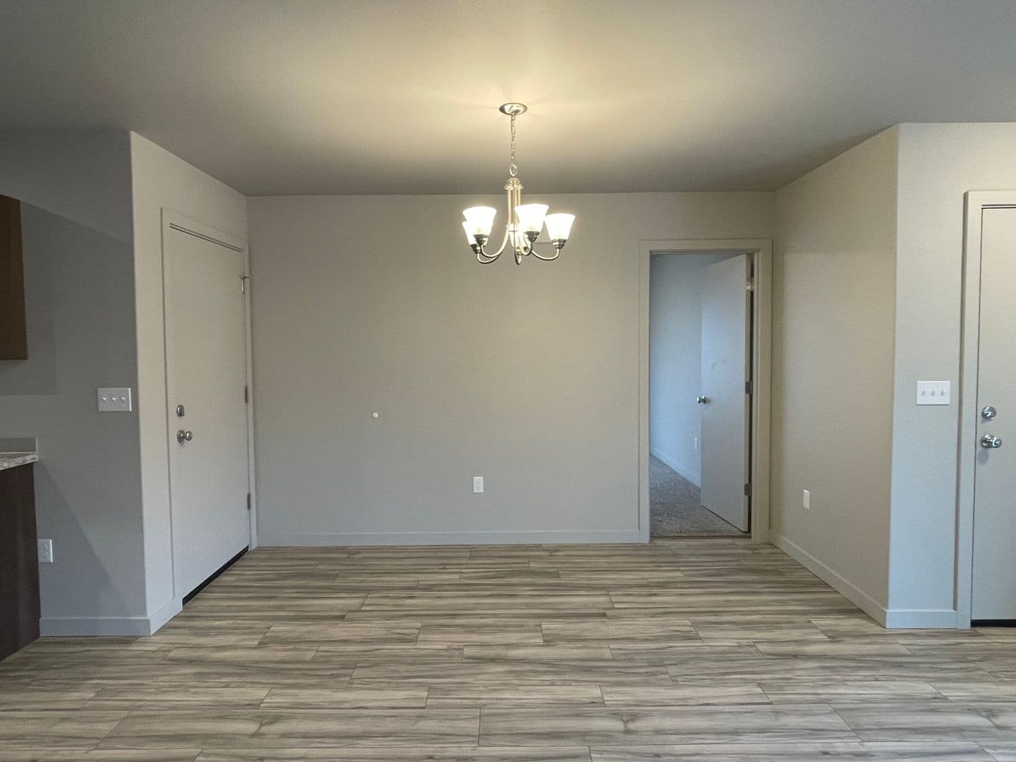 Pasco Townhome: 2507 E Helena Street