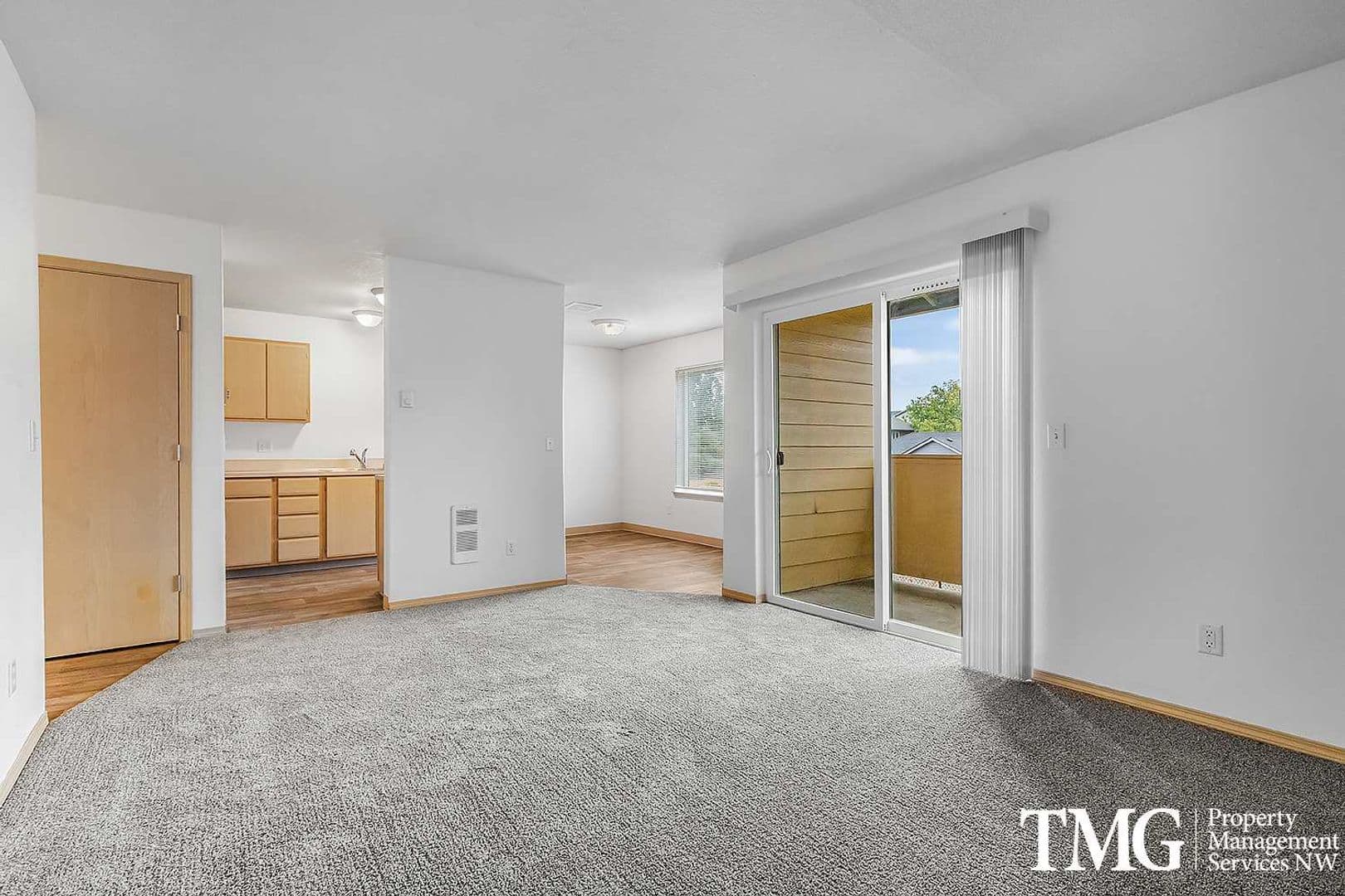 Vancouver Apartment: 13608 NE 72nd St