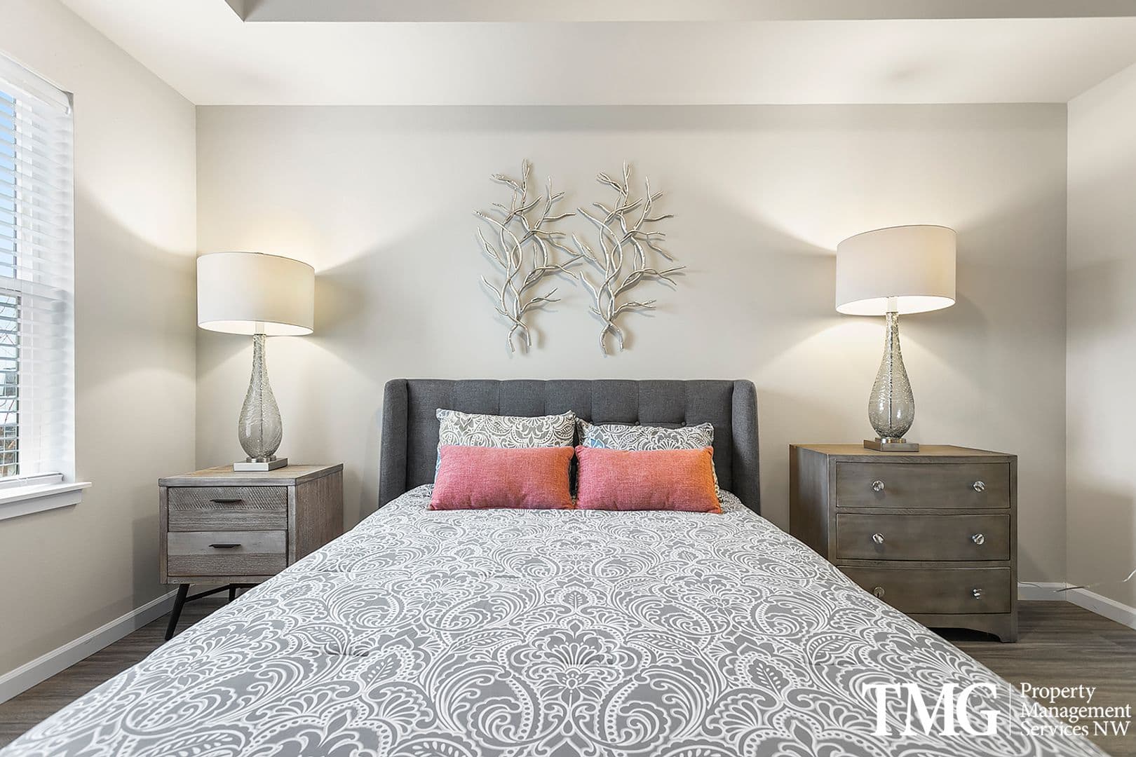 Ridgefield Apartment: 540 S Royle Rd