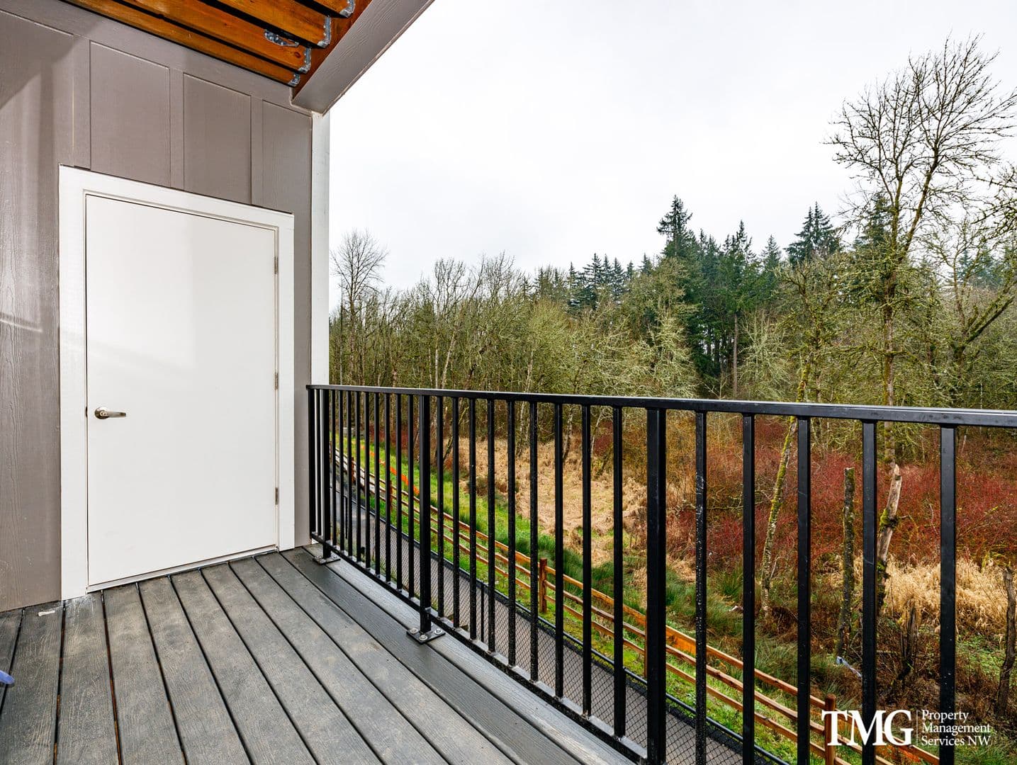 Ridgefield Apartment: 540 S Royle Rd