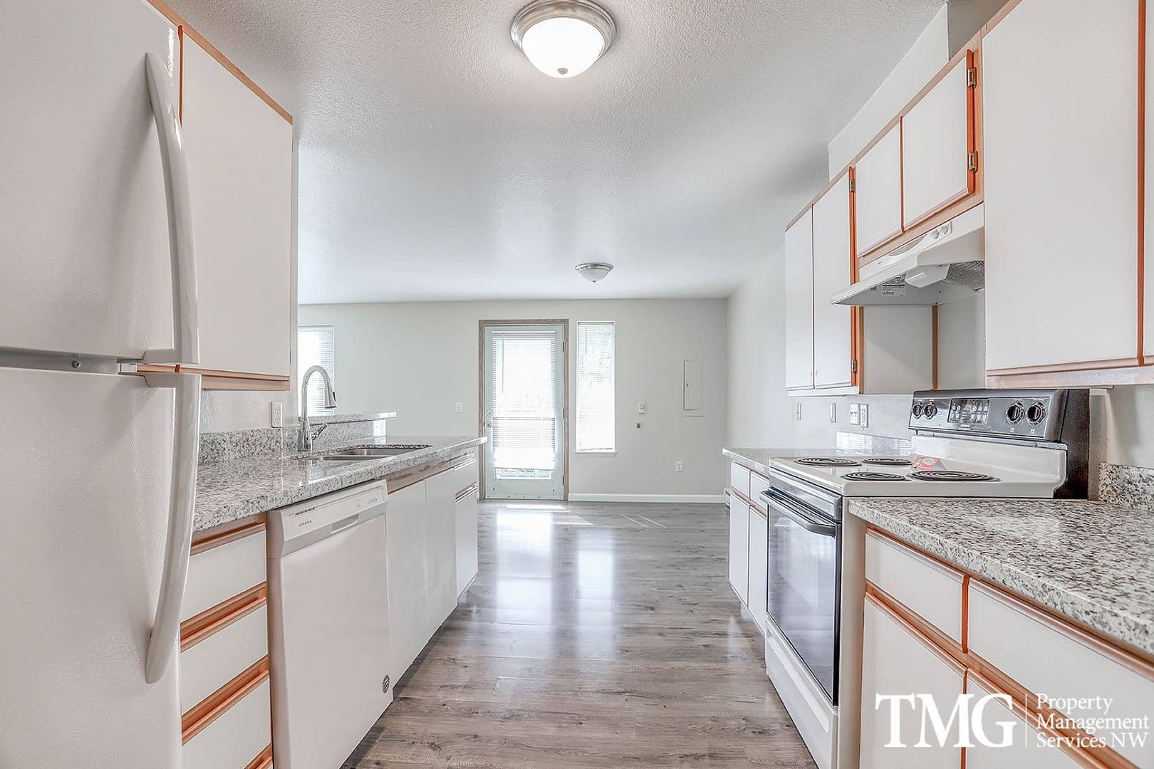 Camas Apartment: 2615 NE 3rd Avenue