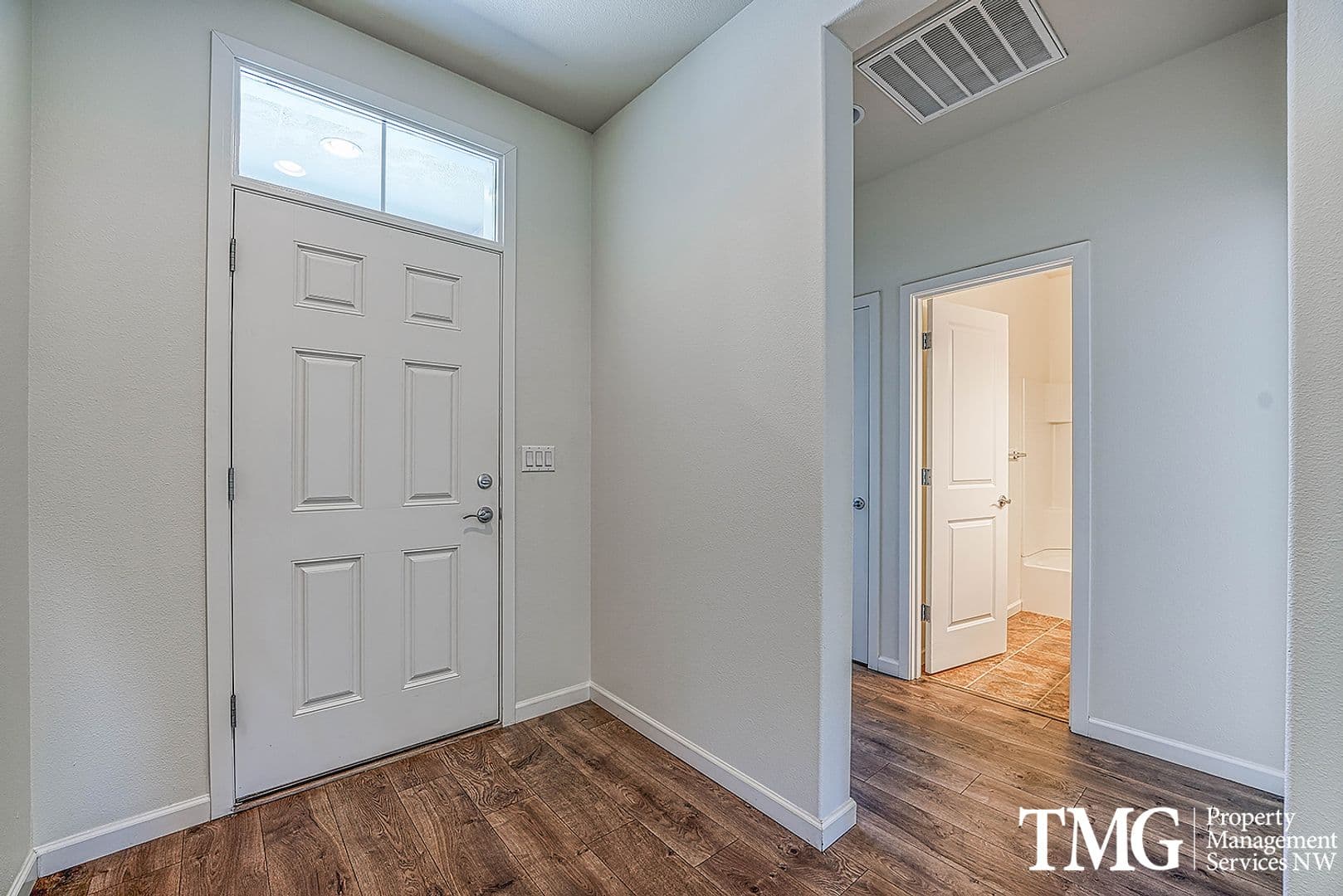 Vancouver House: 9203 NE 165th Avenue