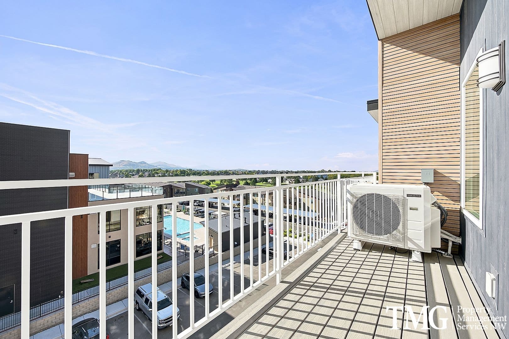 Kennewick Apartment: 7918 W 10th Ave