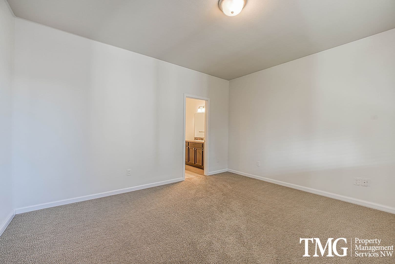 Vancouver House: 9203 NE 165th Avenue
