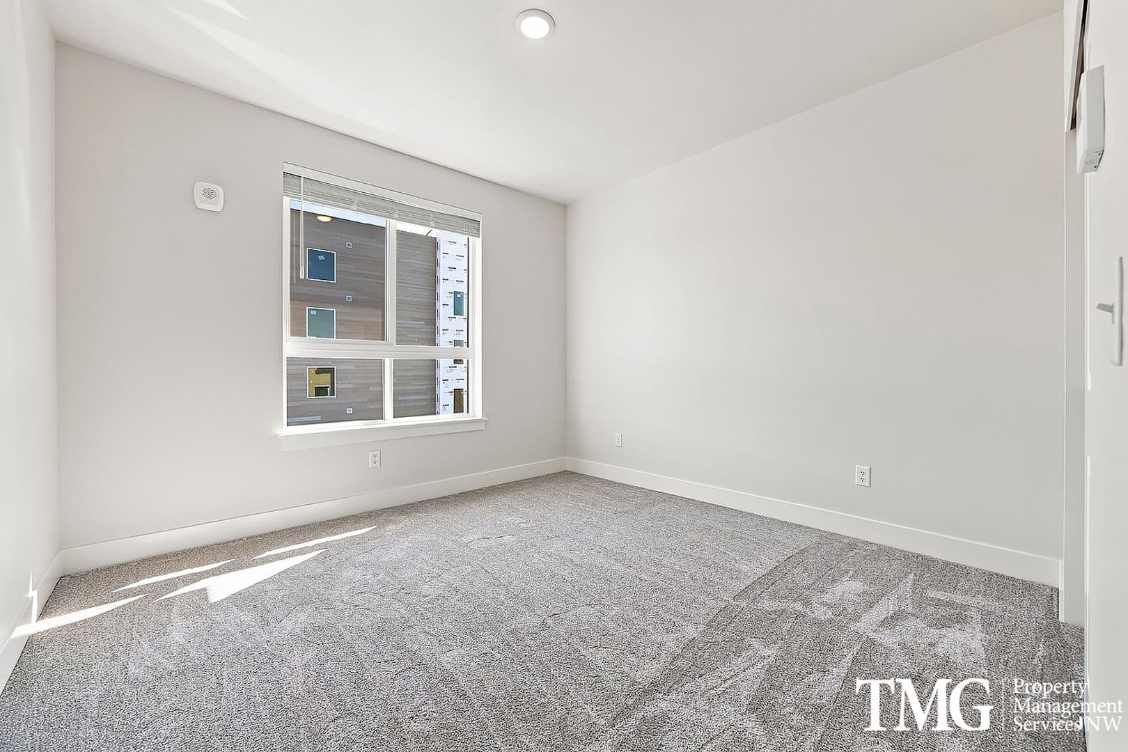 Kennewick Apartment: 7918 W 10th Ave