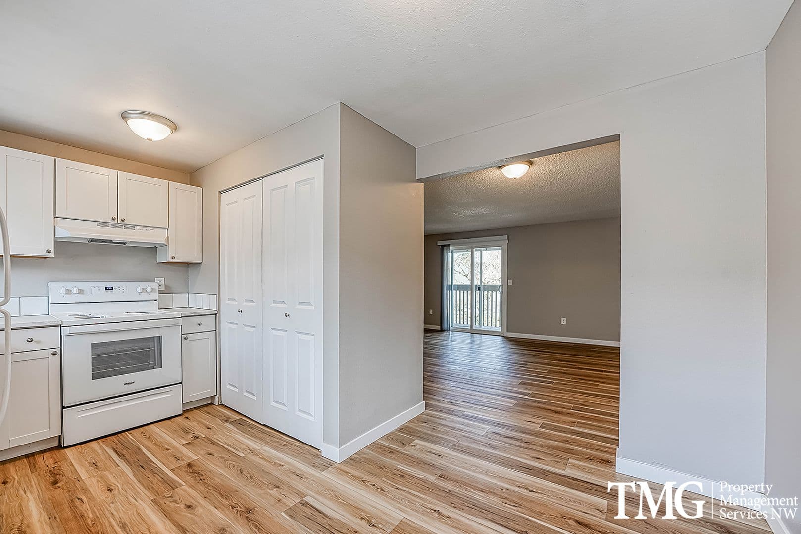 Vancouver Apartment: 11114 NE 48th Circle - B