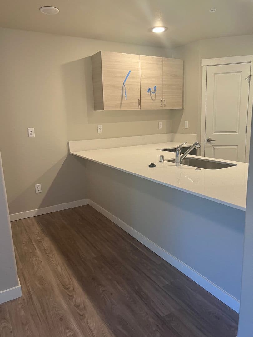 Vancouver Apartment: 9615 NE 25th Ave