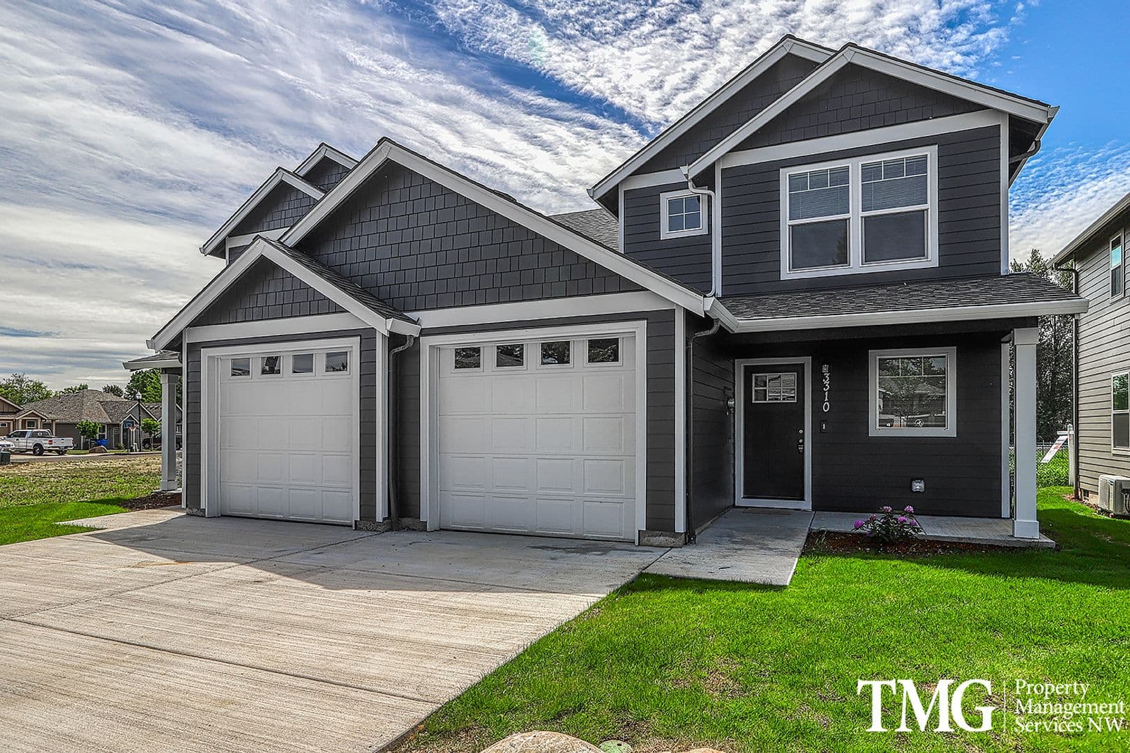 Washougal House: 3316 Lewis Lane