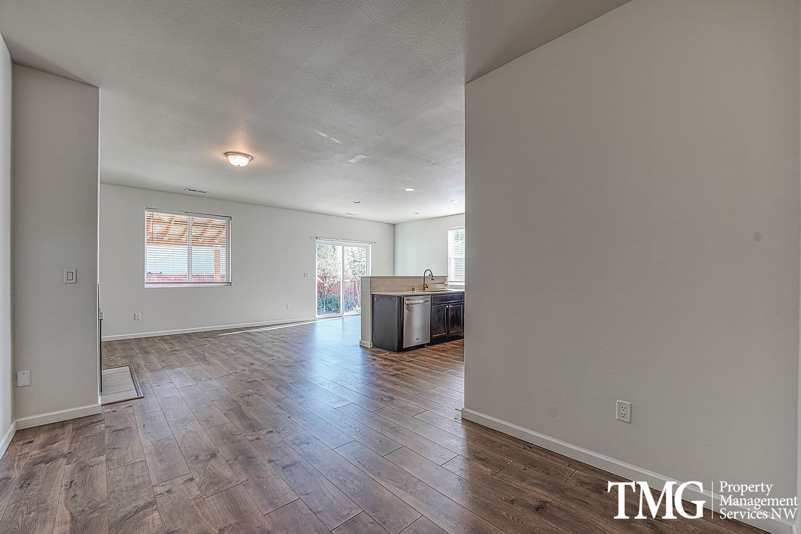 Vancouver House: 9203 NE 165th Avenue