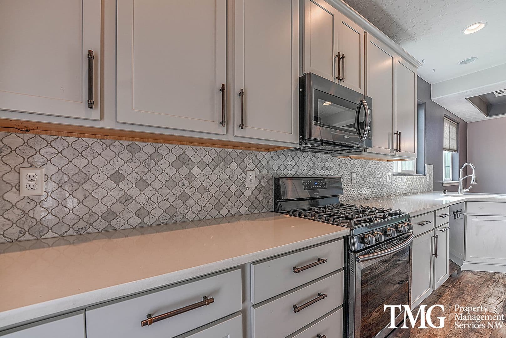 Richland House: 4504 Corvina Street