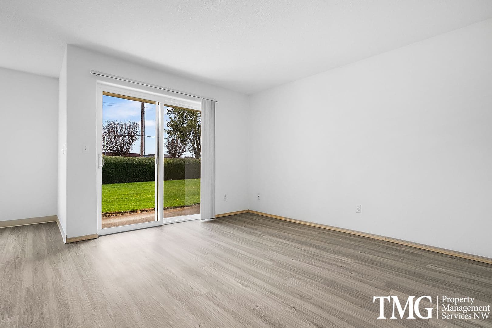 Vancouver Apartment: 13608 NE 72nd St