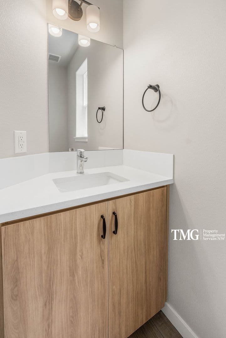 Vancouver Townhome: 11332 NE 131st Ct