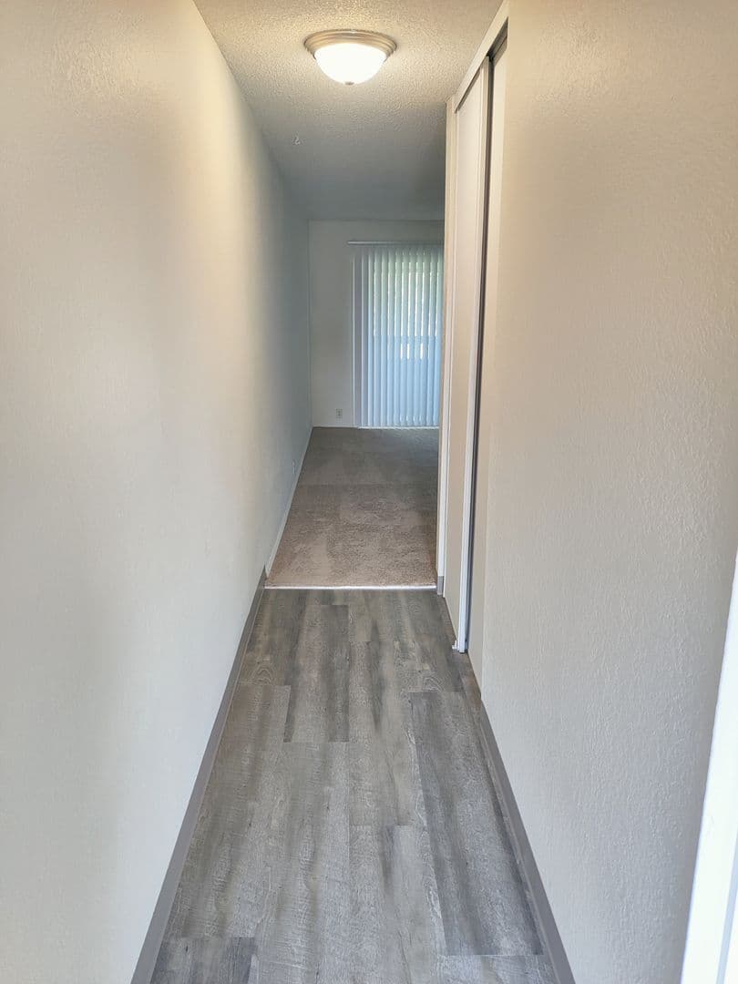 Kennewick Apartment: 507 N Arthur St