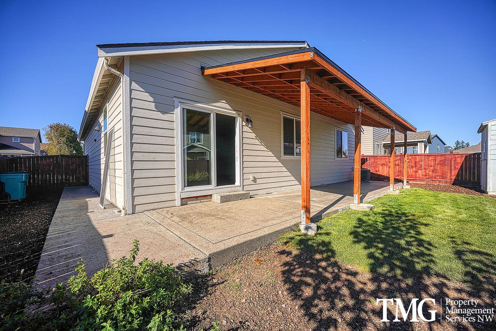 Vancouver House: 9203 NE 165th Avenue