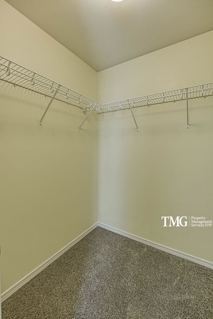 Vancouver House: 15012 NE 68th Way