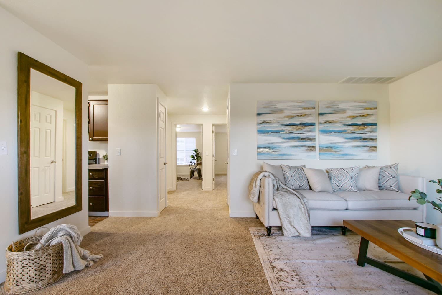 Camas Apartment: 3003 NE 3rd Ave