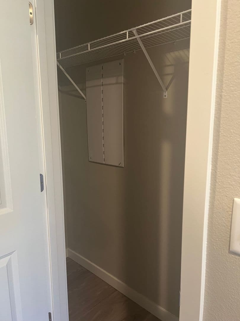 Vancouver Apartment: 9615 NE 25th Ave
