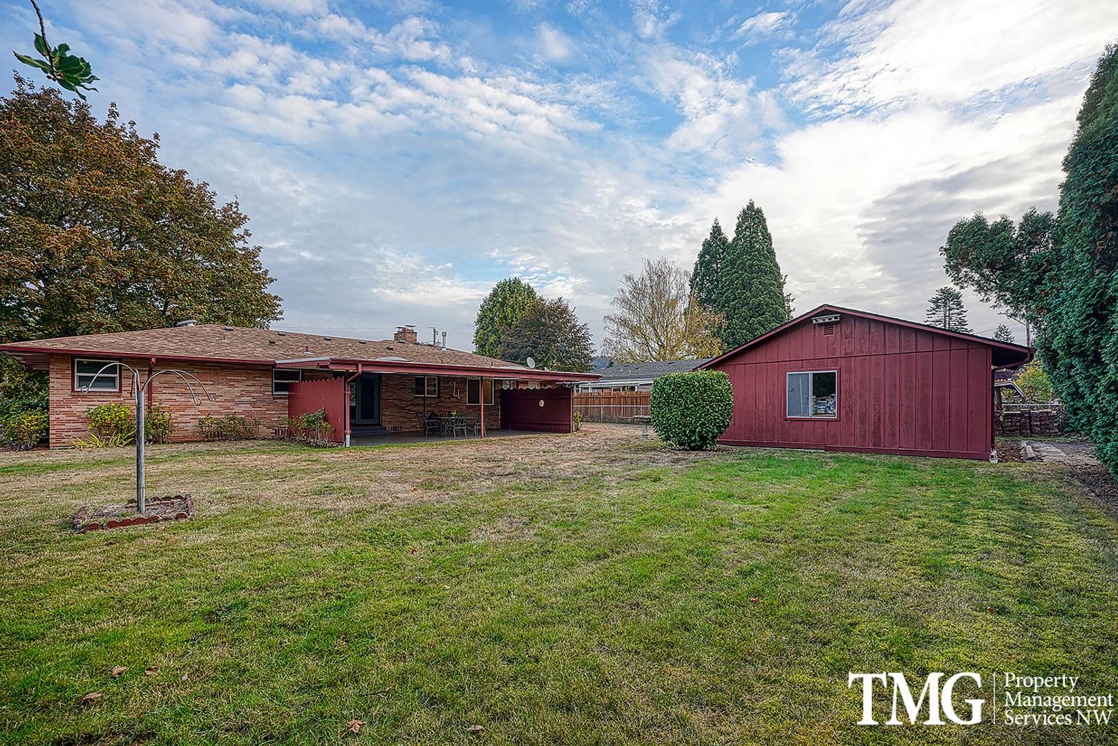 Camas House: 2832 E. 1st Avenue