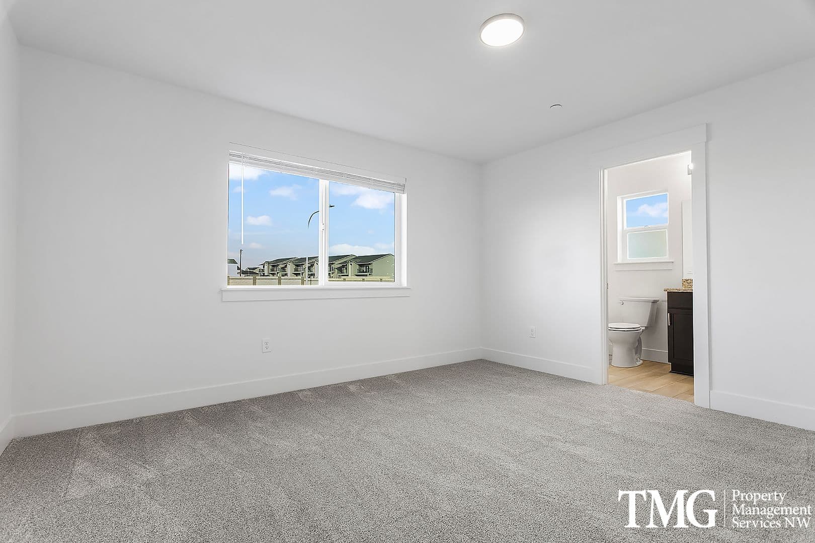 West Richland Townhome: 977 Creer Way - A-103