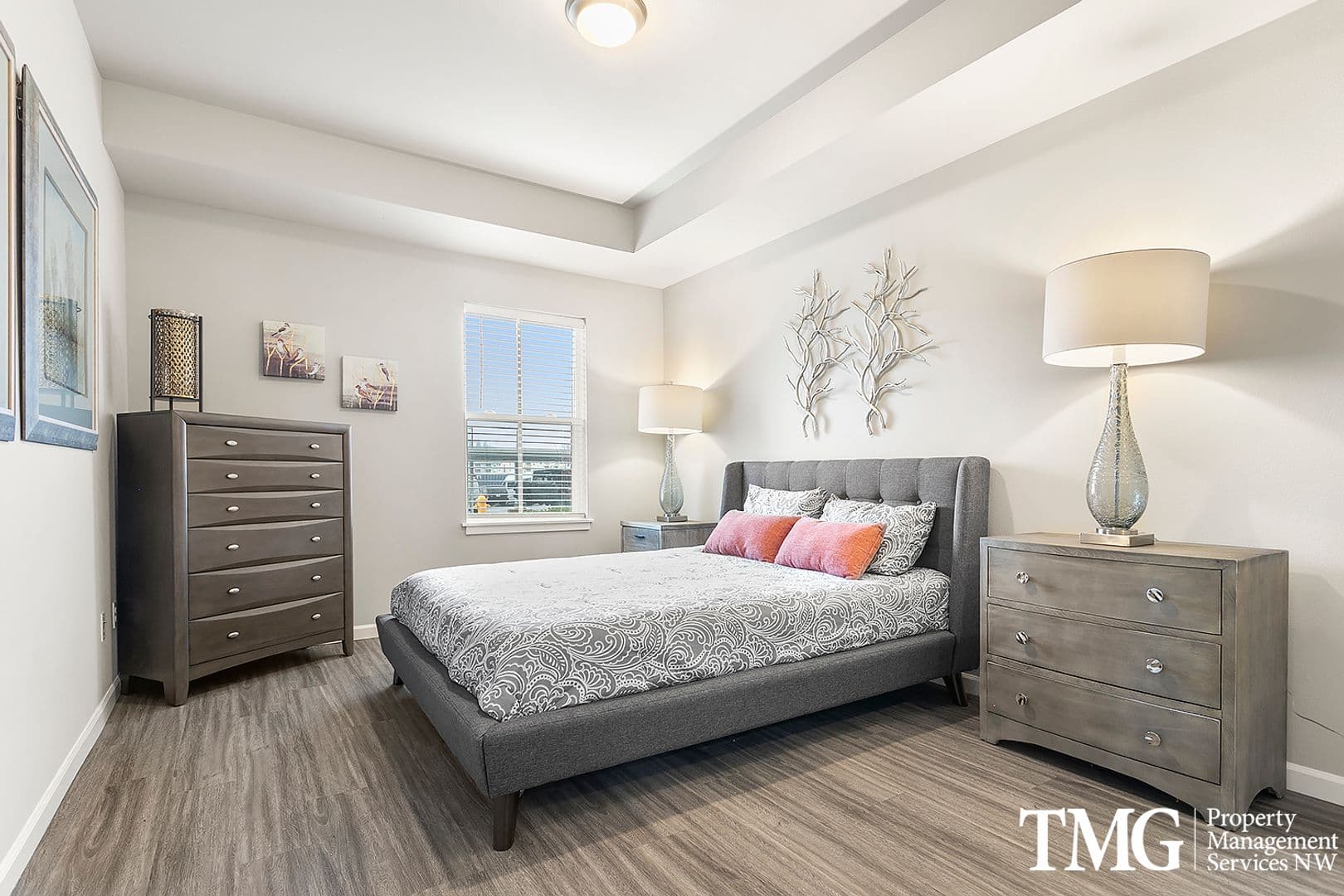 Ridgefield Apartment: 544 S Royle Rd