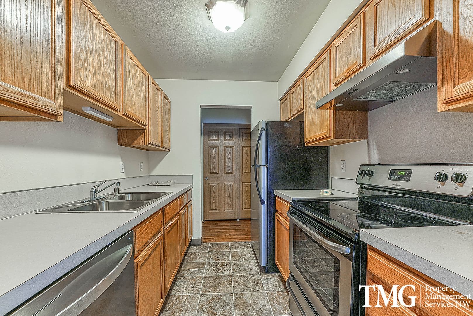 Vancouver Apartment: 3500 NE 50th Ct
