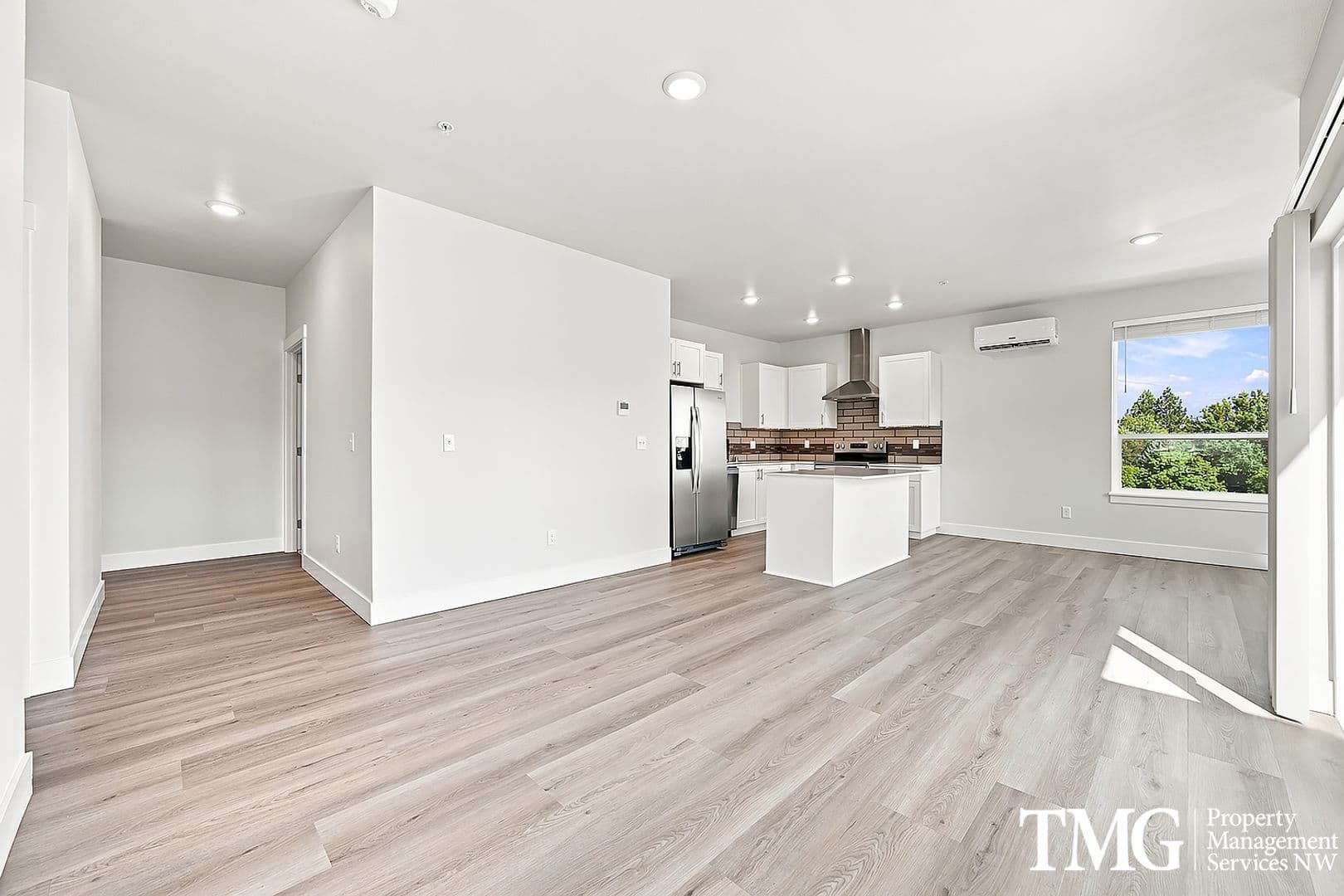 Kennewick Apartment: 7918 W 10th Ave