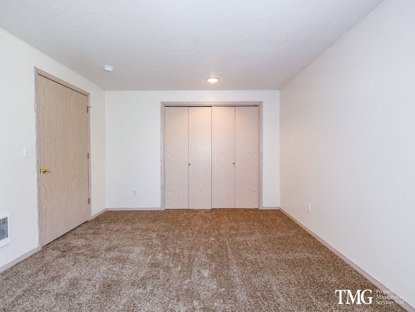 Vancouver House: 5301 Plomondon Street, Unit A6