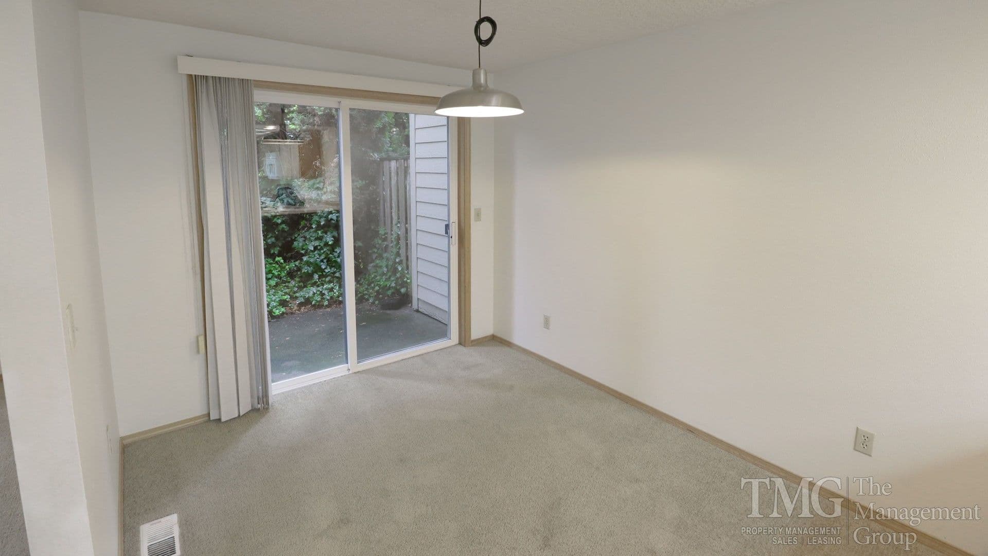Vancouver Apartment: 12200 SE 7th St. #A, #B