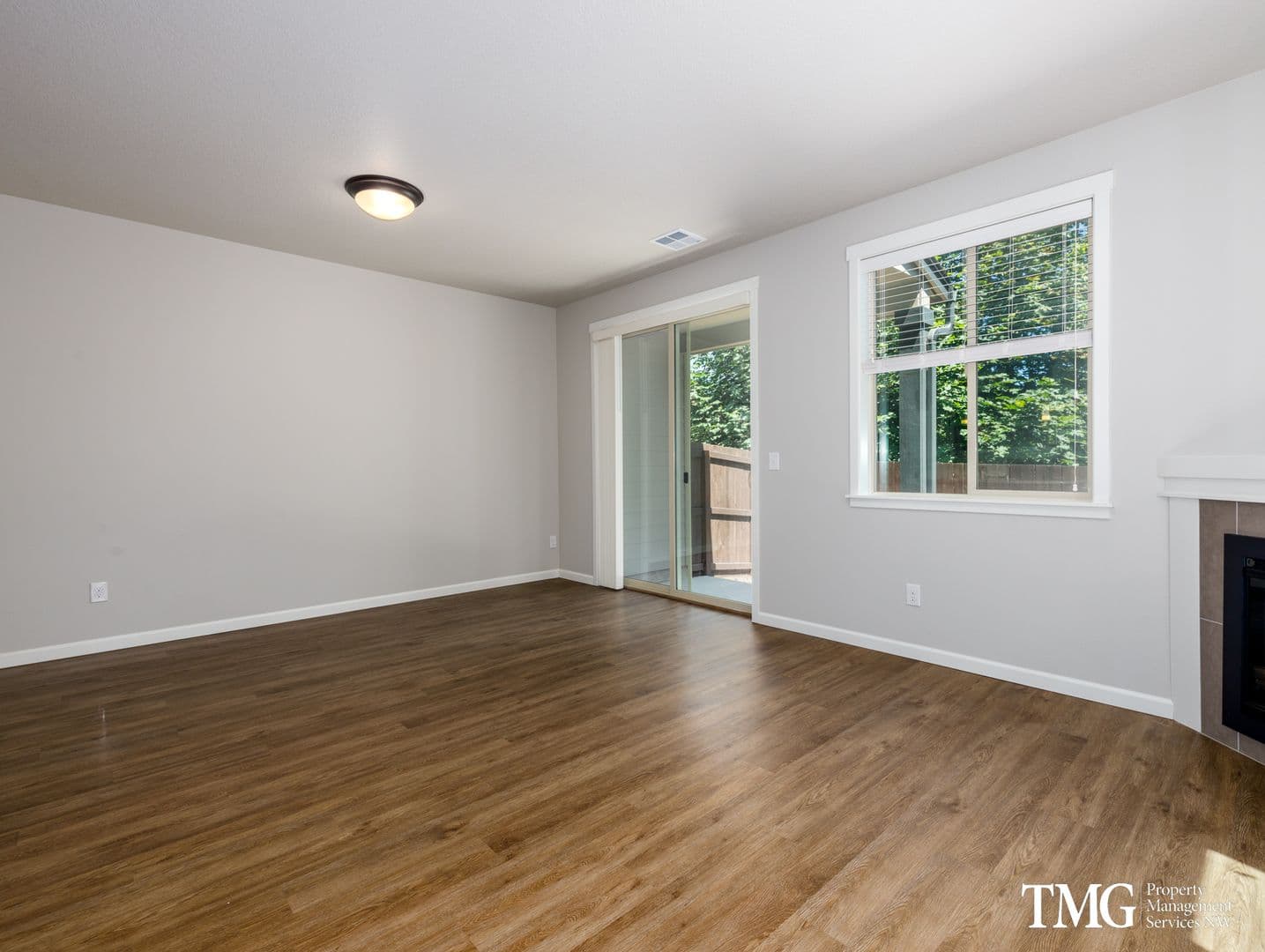 Vancouver House: 11311 NE 14th Ct