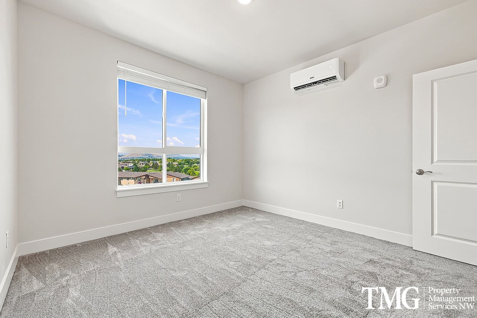 Kennewick Apartment: 7918 W 10th Ave